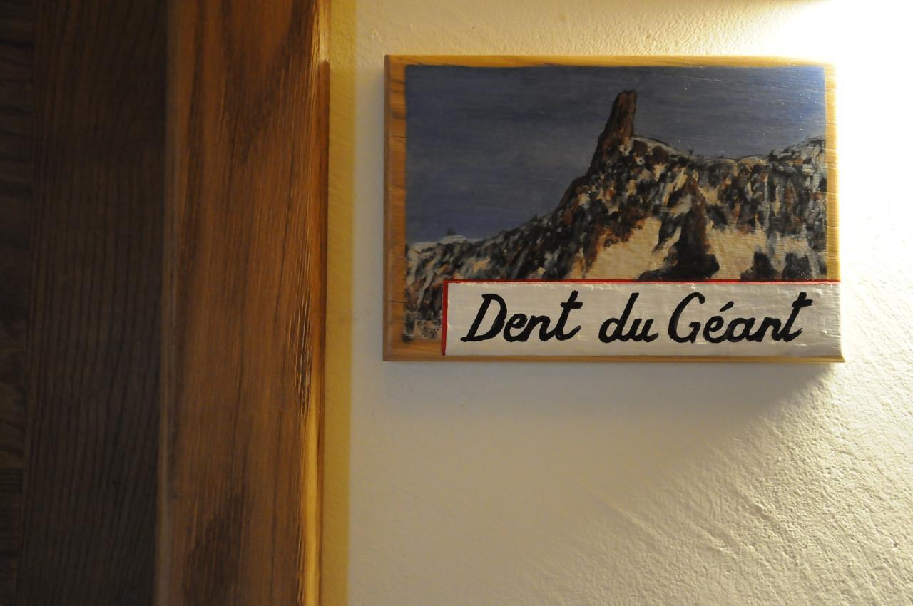 L'Abri Des Amis Courmayeur Exterior foto